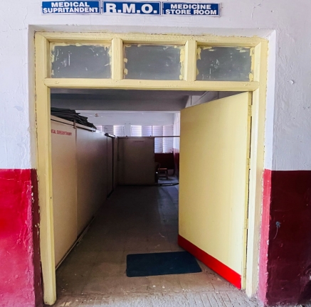 Clinical Details & Hospital Photos